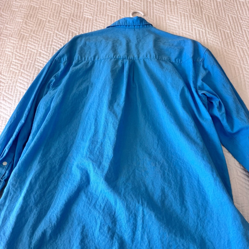 H&M Button-Down Shirt in Bright Turquoise - Picture 11 of 11